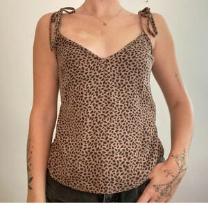Abercrombie & Fitch black and brown animal print tie shoulder cami top. Size SM